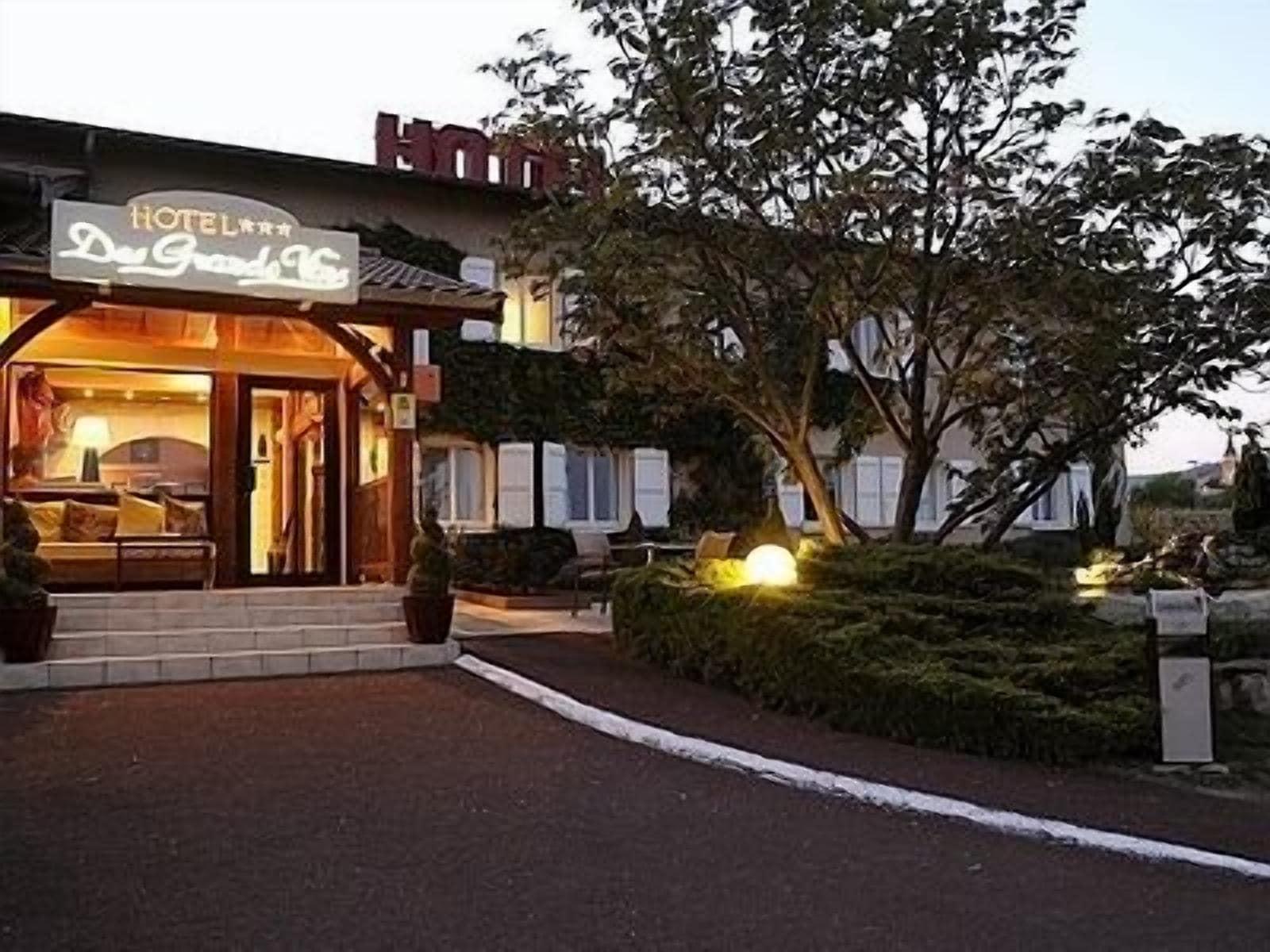 Logis Hotel Des Grands Vins Fleurie Exteriér fotografie