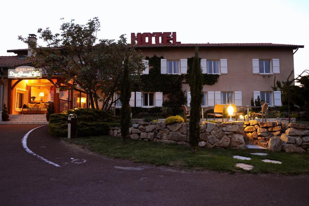 Logis Hotel Des Grands Vins Fleurie Exteriér fotografie